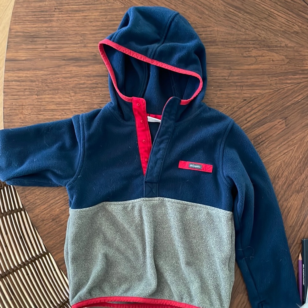 Columbia boys size 6 fleece